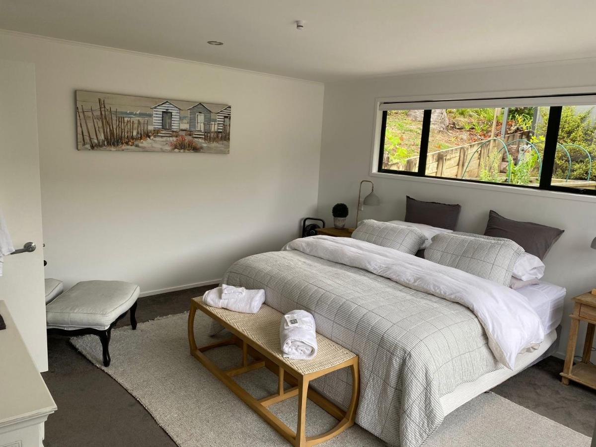 Kawau Lodge Boutique Resort Kawau Island ภายนอก รูปภาพ