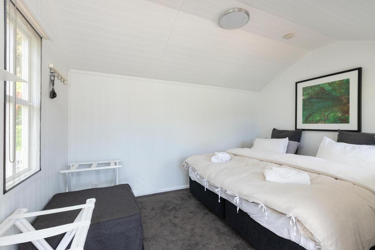 Kawau Lodge Boutique Resort Kawau Island ภายนอก รูปภาพ