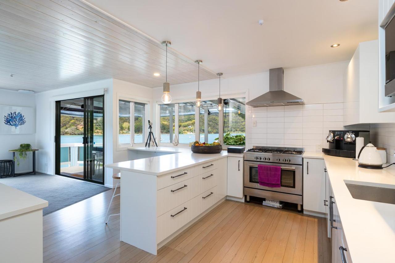 Kawau Lodge Boutique Resort Kawau Island ภายนอก รูปภาพ