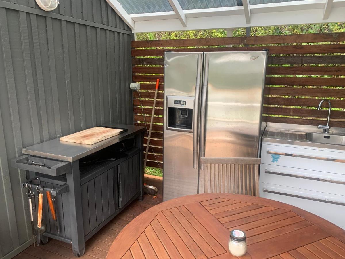 Kawau Lodge Boutique Resort Kawau Island ภายนอก รูปภาพ